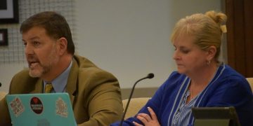 Right-to-know Requests Discussed by Warwick Board