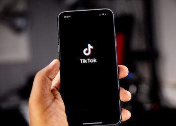 Federal Agencies Instructed to Remove TikTok from Government-Issued Devices