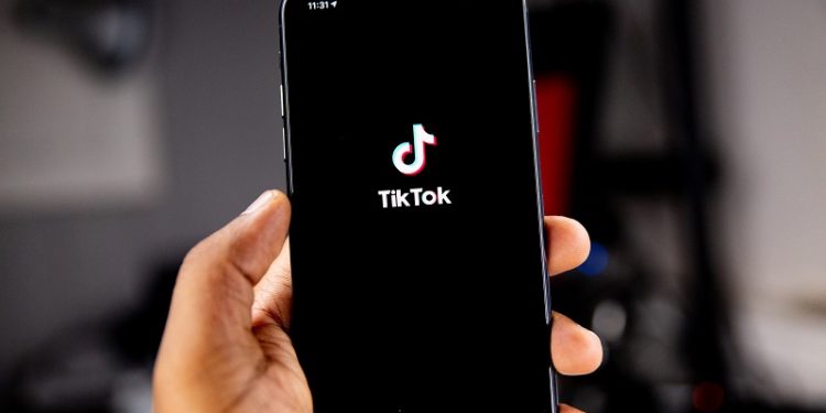 Federal Agencies Instructed to Remove TikTok from Government-Issued Devices